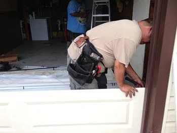 Metro Garage Door Service Conroe, TX 936-247-2156 - inst-cont-gdr-19m